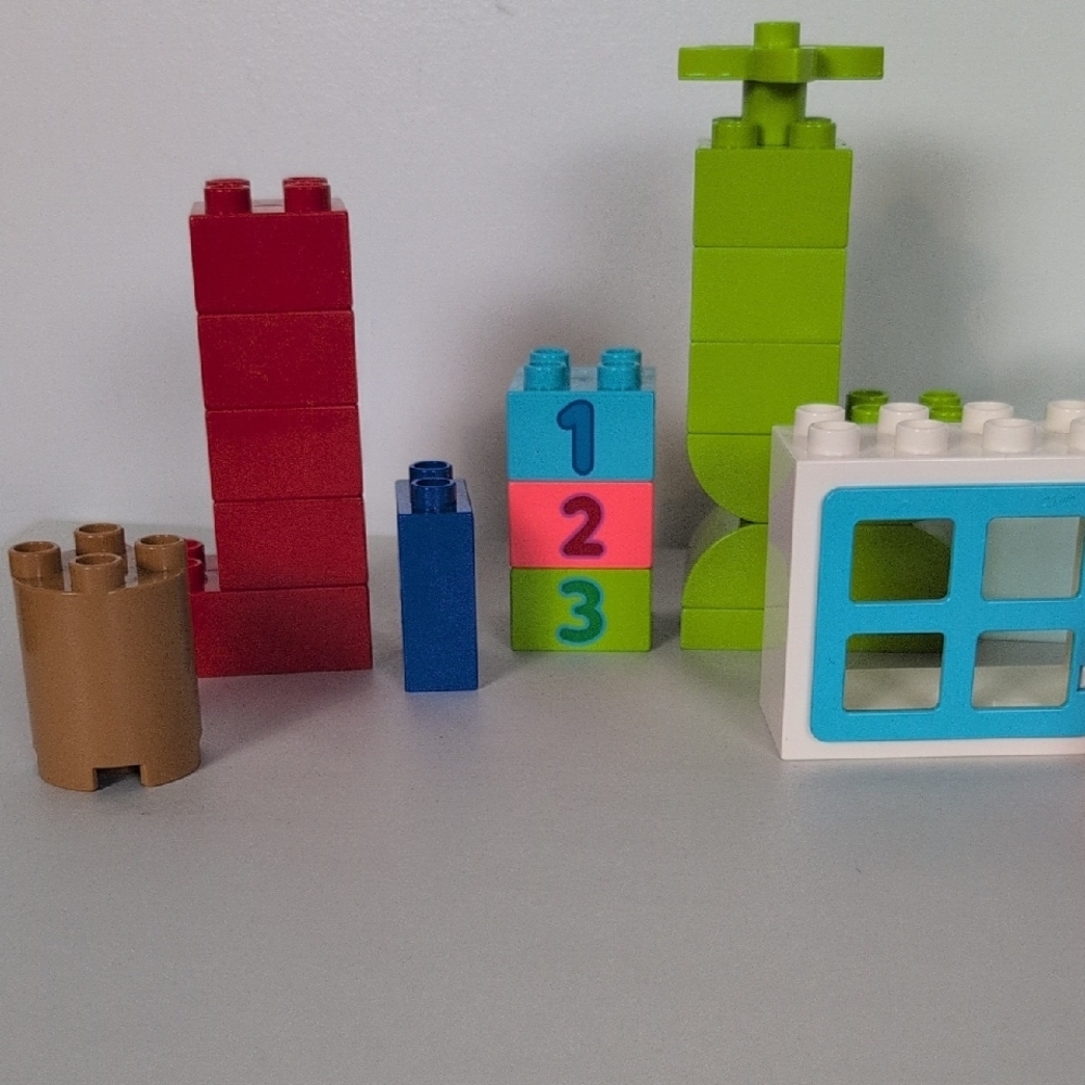 Lego Duplo Brick Box Building Set (Incomplete) - Picture 2 of 7